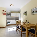 Üdülőközpont Browns Sports 4*
