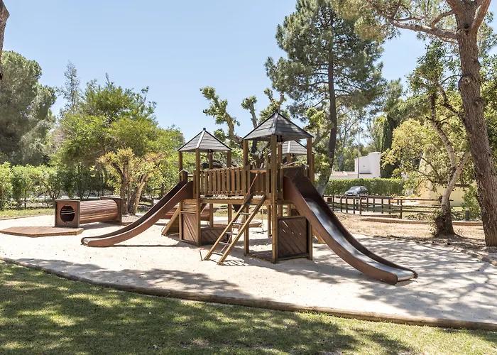 Feriested Browns Sports